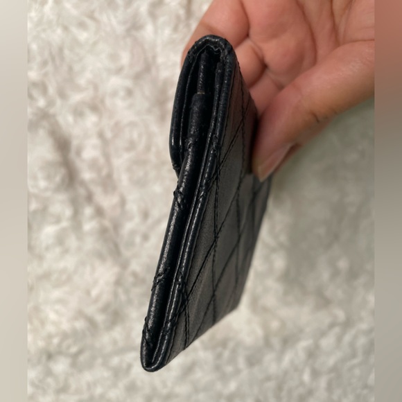 Chanel Black Bicolore CC Logo Lambskin Coin Case Wallet ๐ค - Picture 6 of 17